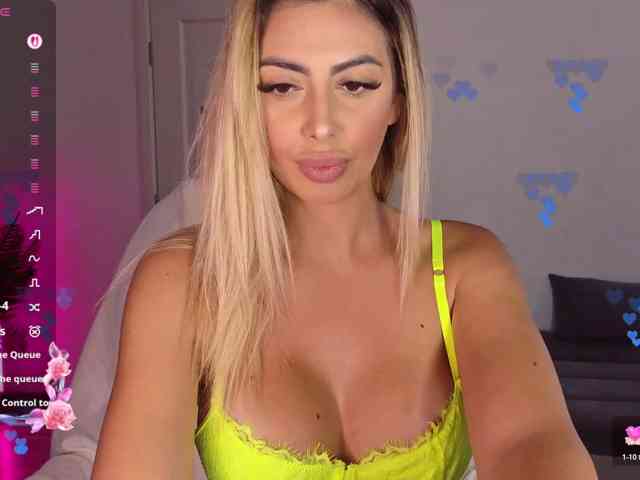 DivineFlair webcam