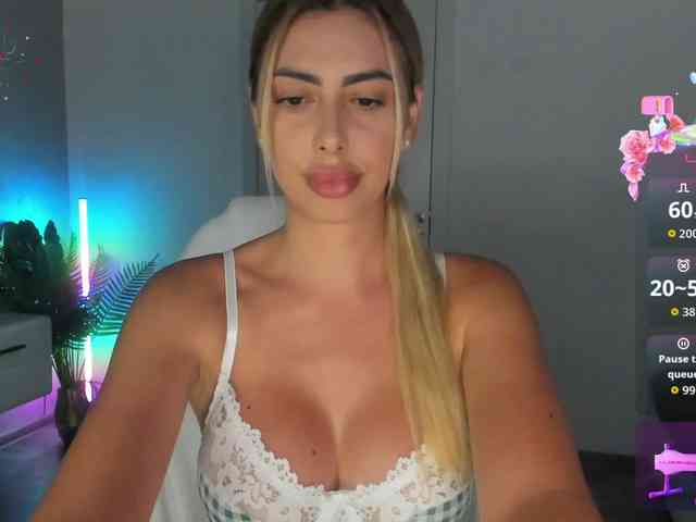 DivineFlair webcam