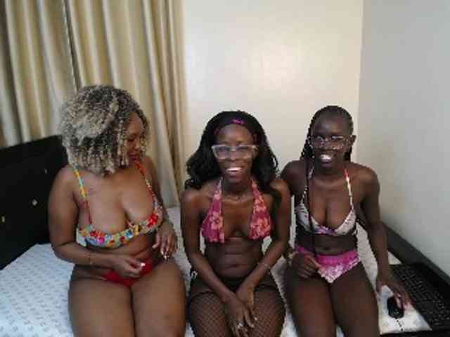 Londonbliss webcam