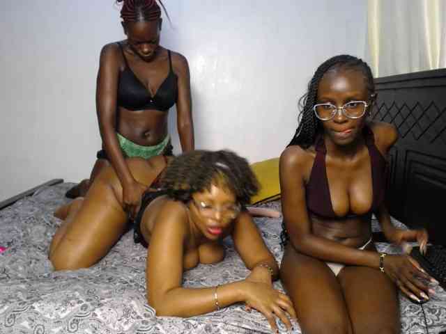 Londonbliss webcam