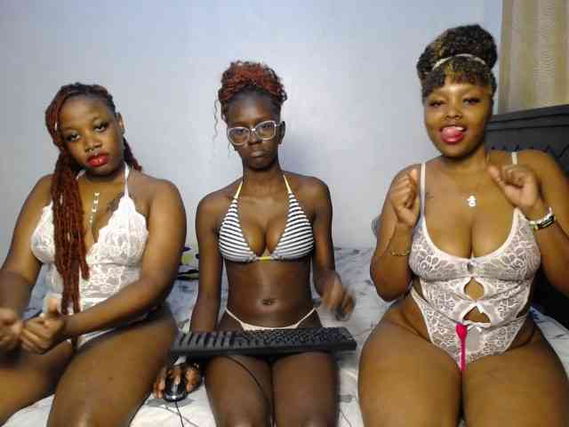 Londonbliss Sex Cam Show