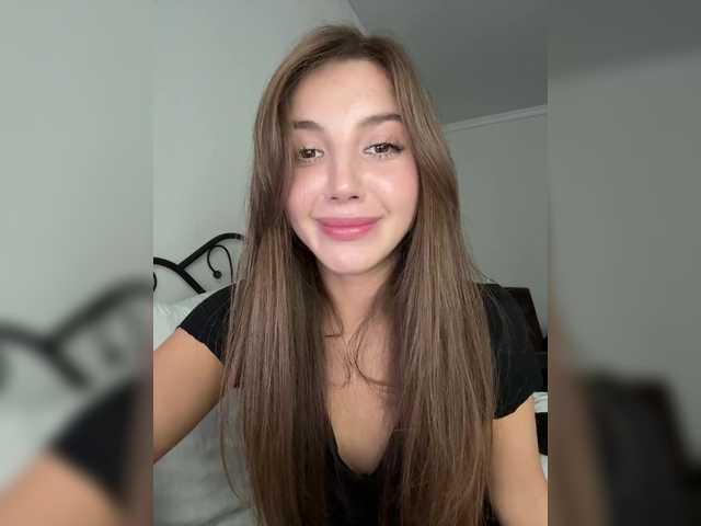 Evelonelfi live cam on BongaCams