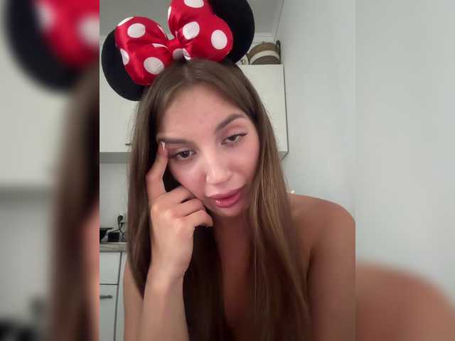 Evelonelfi live cam on BongaCams
