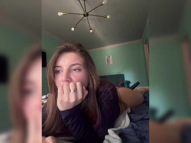 Evelonelfi live cam on BongaCams