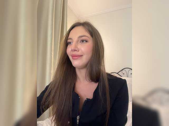 Evelonelfi live cam on BongaCams