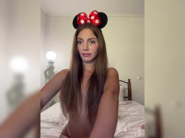 Evelonelfi live cam on BongaCams