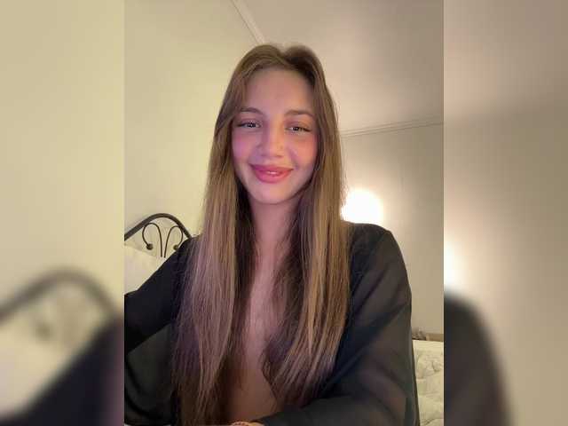 Evelonelfi's BongaCams show and profile