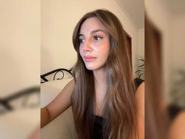 Evelonelfi live cam on BongaCams