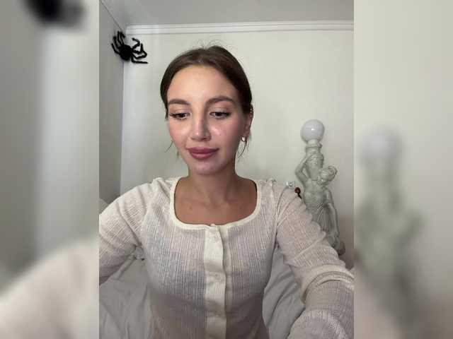 Evelonelfi live cam on BongaCams