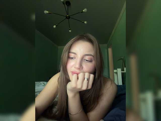 Evelonelfi live cam on BongaCams