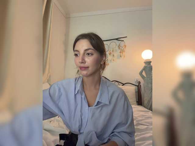 Evelonelfi live cam on BongaCams