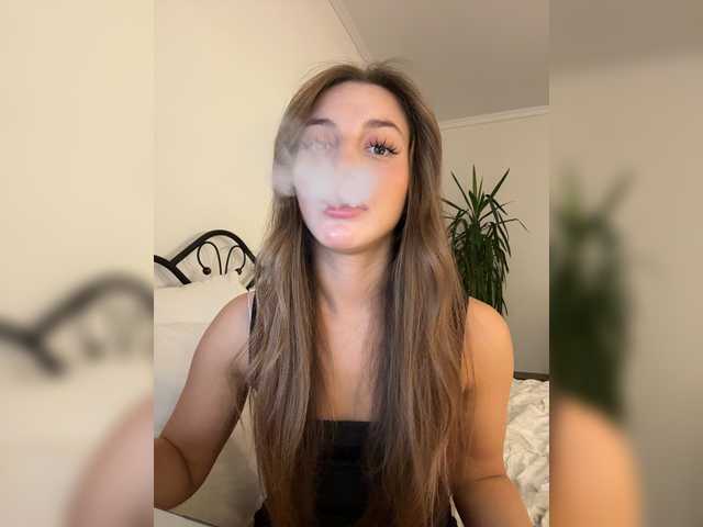 Evelonelfi live cam on BongaCams