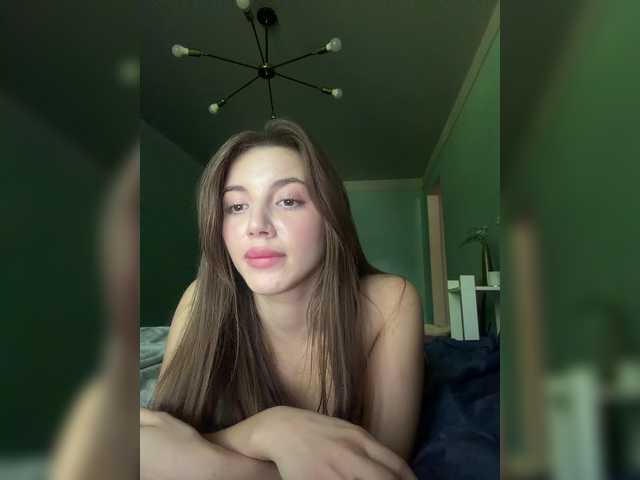 Evelonelfi live cam on BongaCams