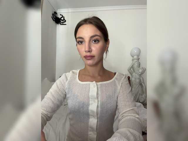 Evelonelfi live cam on BongaCams