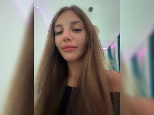 Evelonelfi live cam