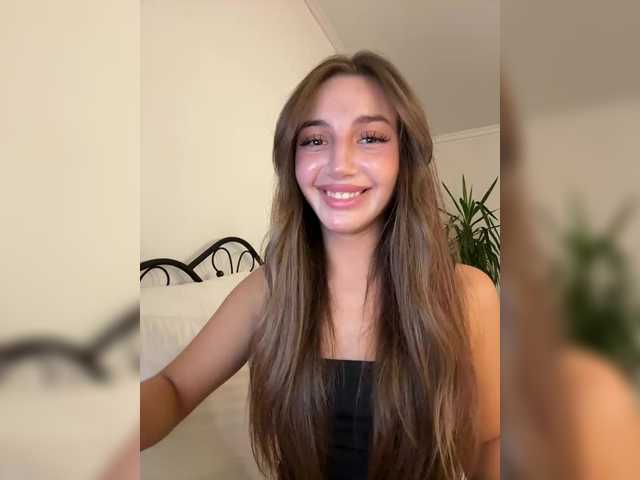 Evelonelfi live cam on BongaCams