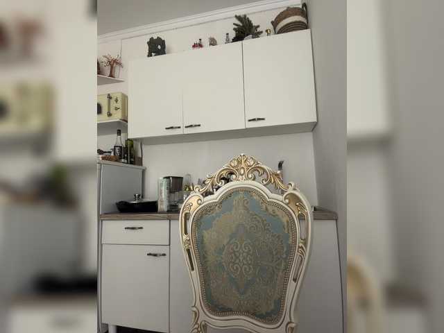 Evelonelfi live cam on BongaCams