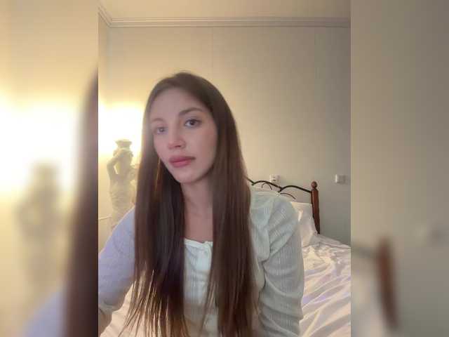 Evelonelfi live cam on BongaCams