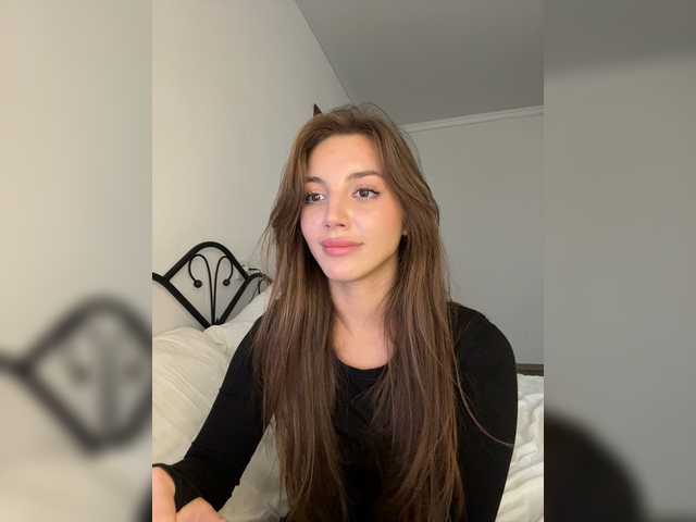 Evelonelfi live cam on BongaCams