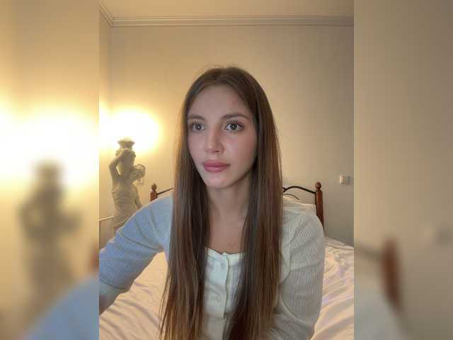 Evelonelfi live cam on BongaCams
