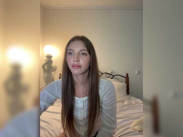 Evelonelfi live cam on BongaCams