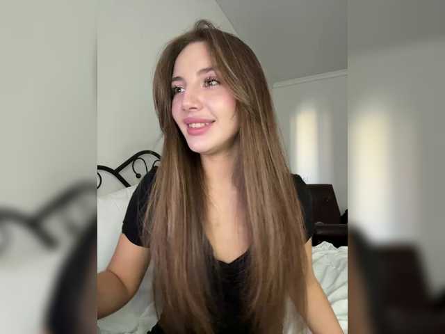 Evelonelfi live cam on BongaCams