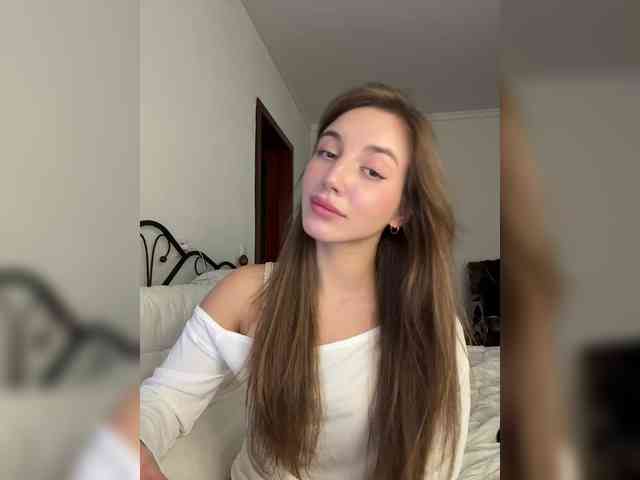 Evelonelfi Sex Cam Show