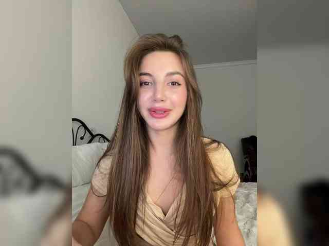 Evelonelfi Sex Cam Show