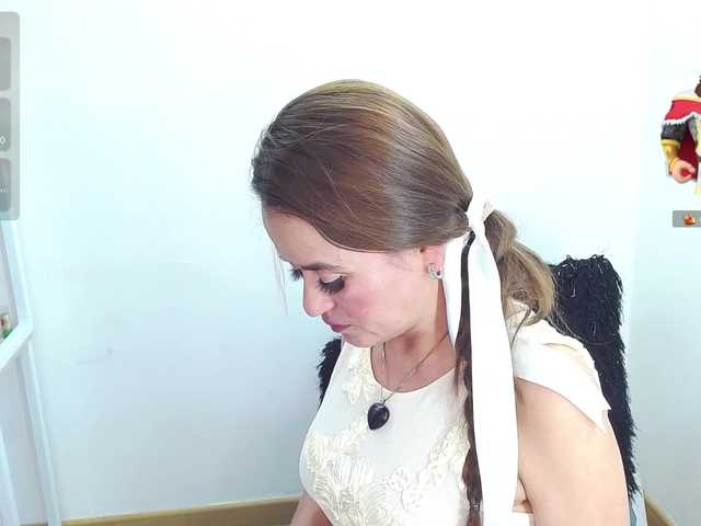 MAGHENTA live cam on BongaCams