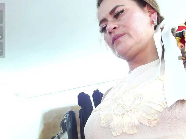 MAGHENTA live cam on BongaCams