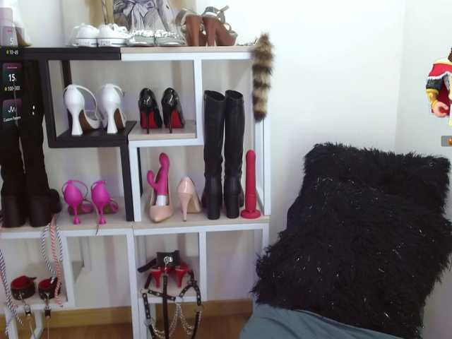 MAGHENTA live cam on BongaCams