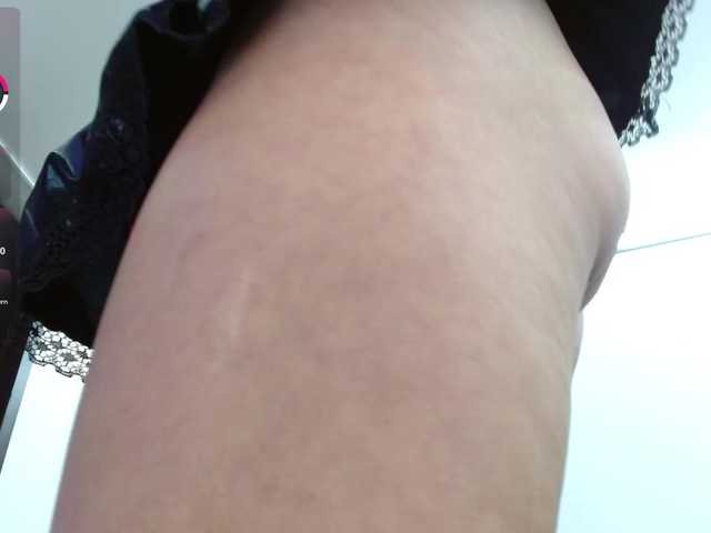 MAGHENTA live webcam show