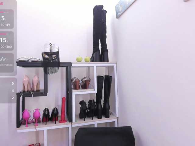 MAGHENTA live cam on BongaCams