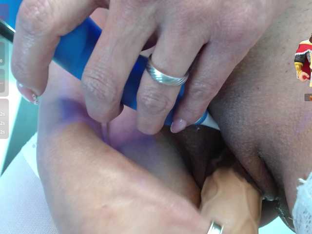 MAGHENTA live cam on BongaCams