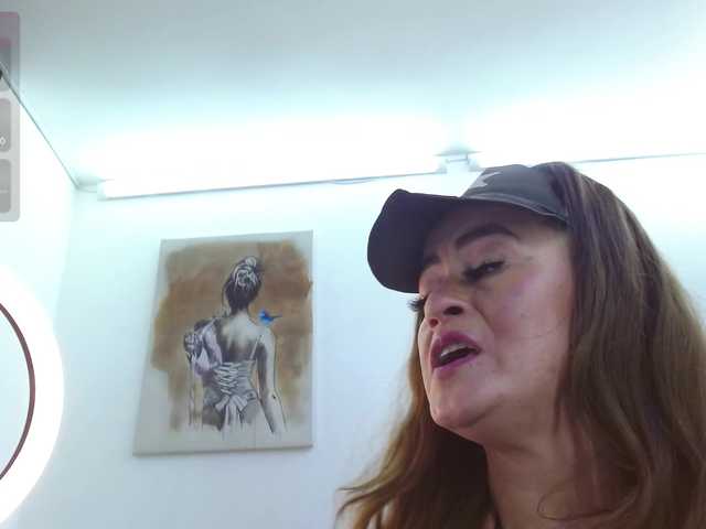 MAGHENTA live cam on BongaCams