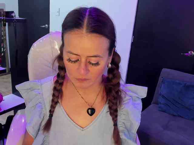 MAGHENTA