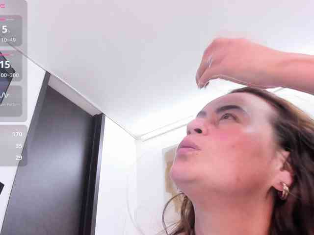 MAGHENTA MAGHENTA
