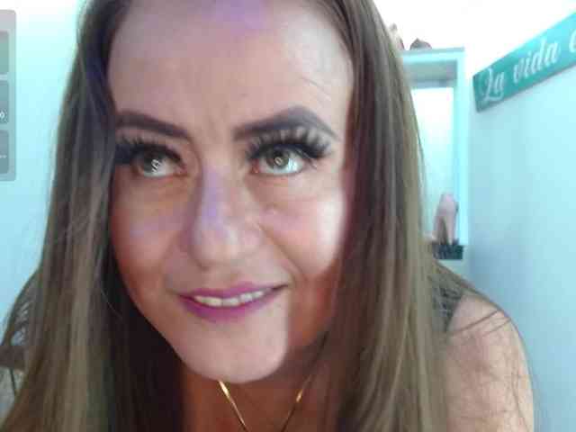 MAGHENTA
