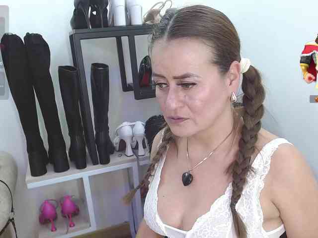 MAGHENTA