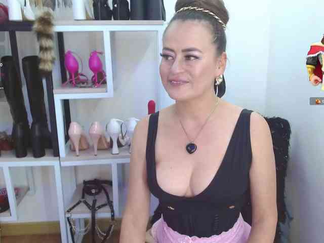 MAGHENTA
