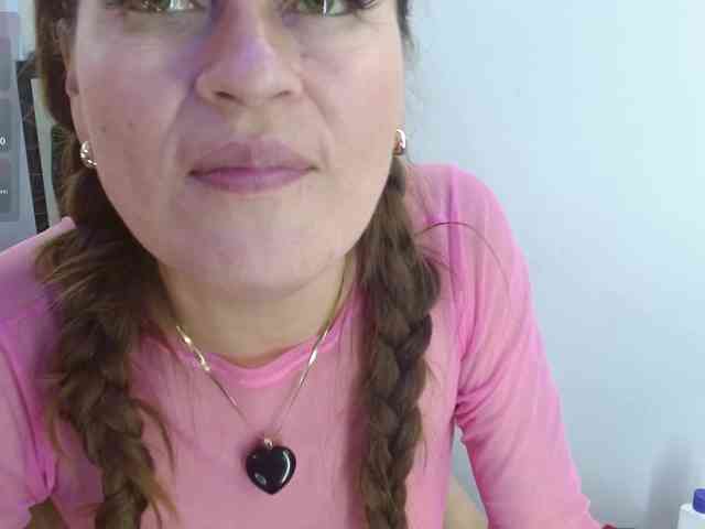 MAGHENTA