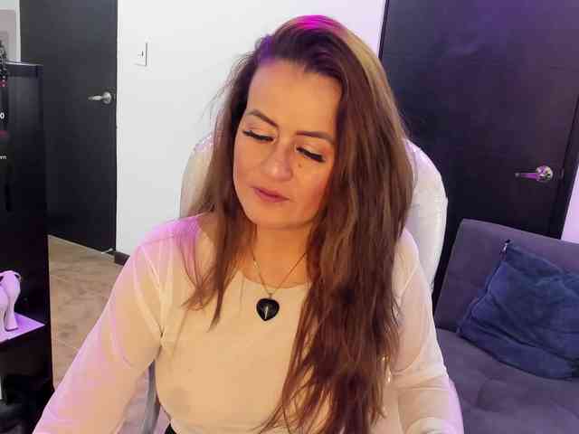 MAGHENTA