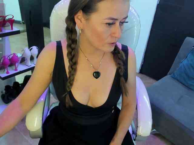 MAGHENTA