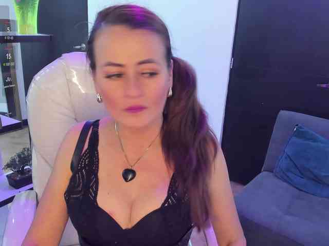 MAGHENTA