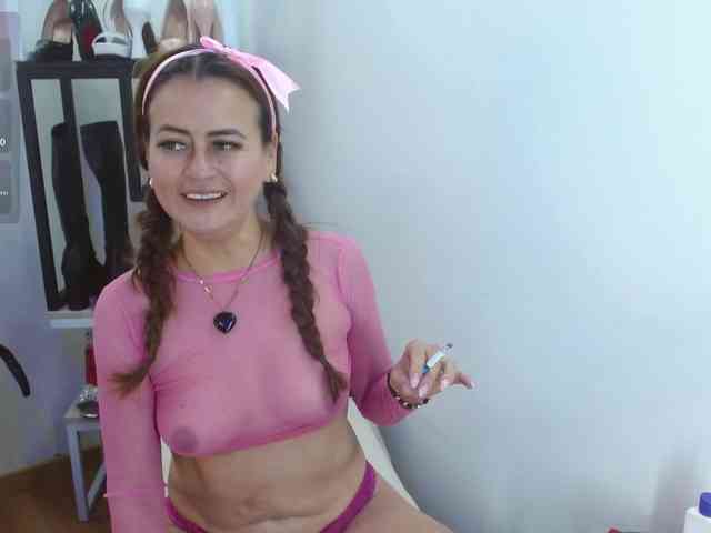 MAGHENTA