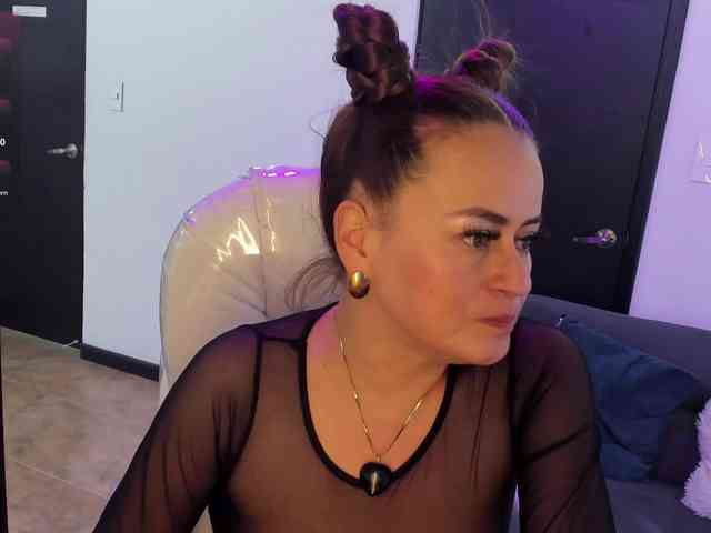 MAGHENTA