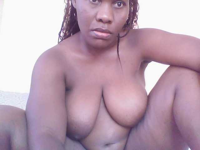 Sexybablas live cam on BongaCams