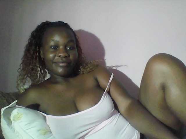 Sexybablas live cam on BongaCams