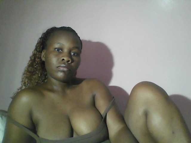 Sexybablas live cam on BongaCams