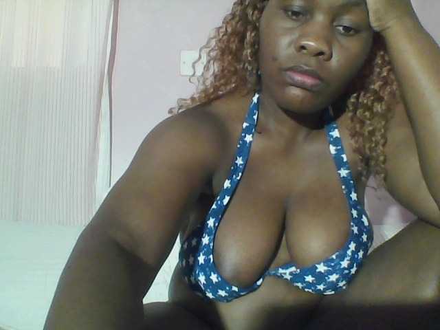 Sexybablas live cam on BongaCams